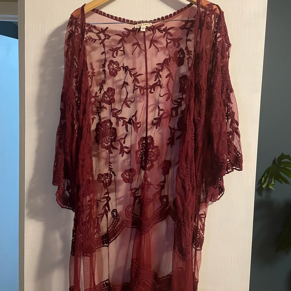 Lace Shawl Red Size Large